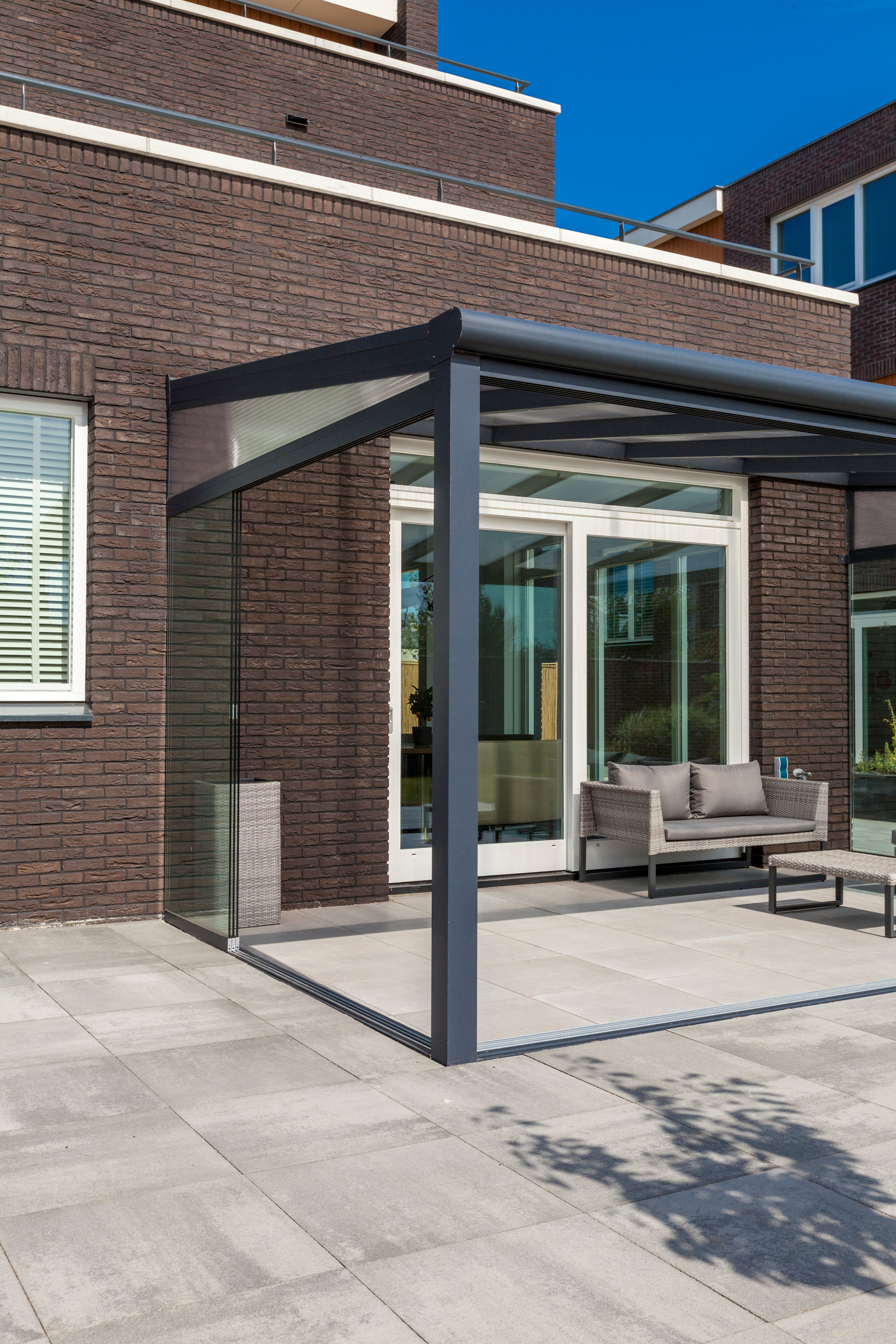 Essential Veranda