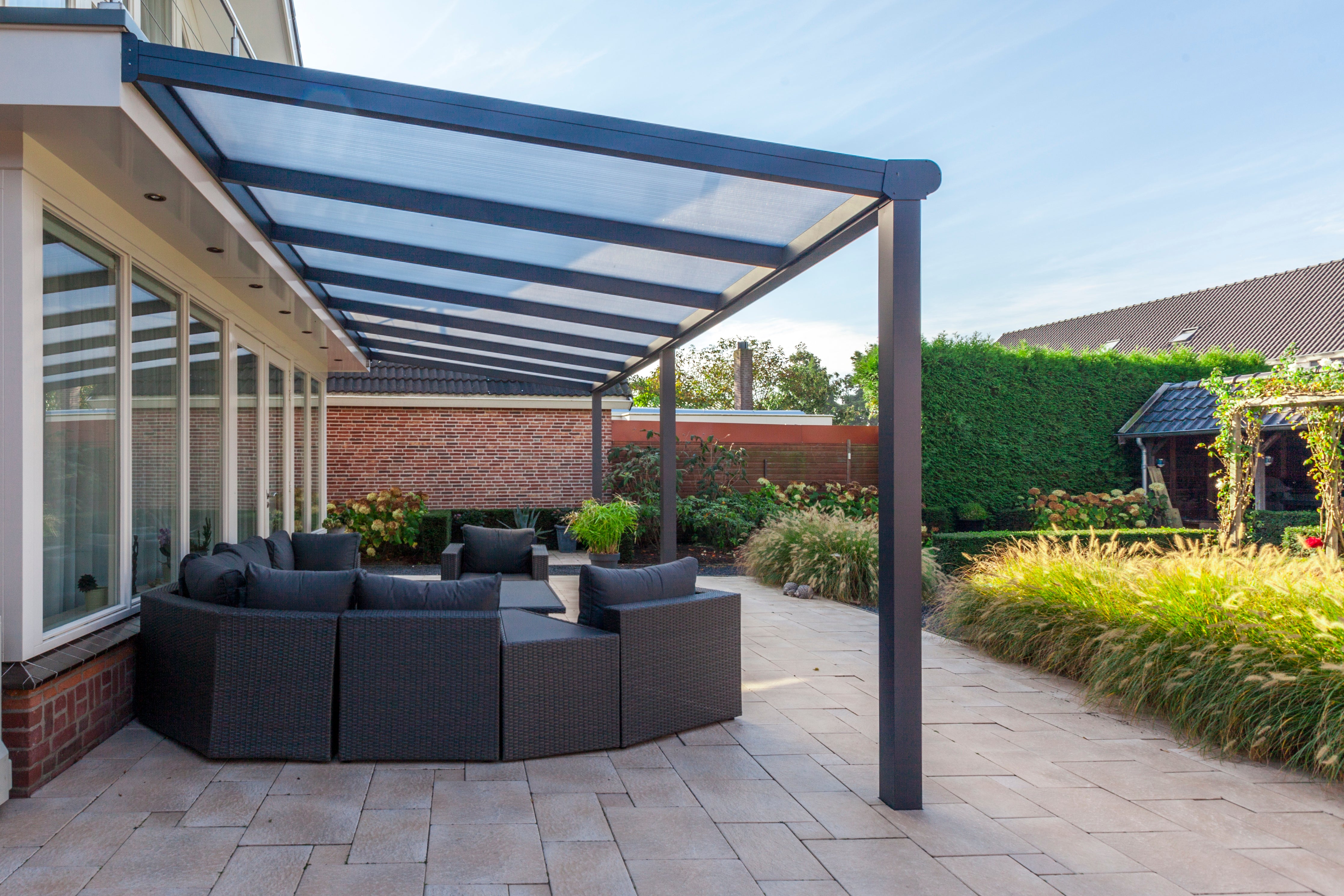 Essential Veranda